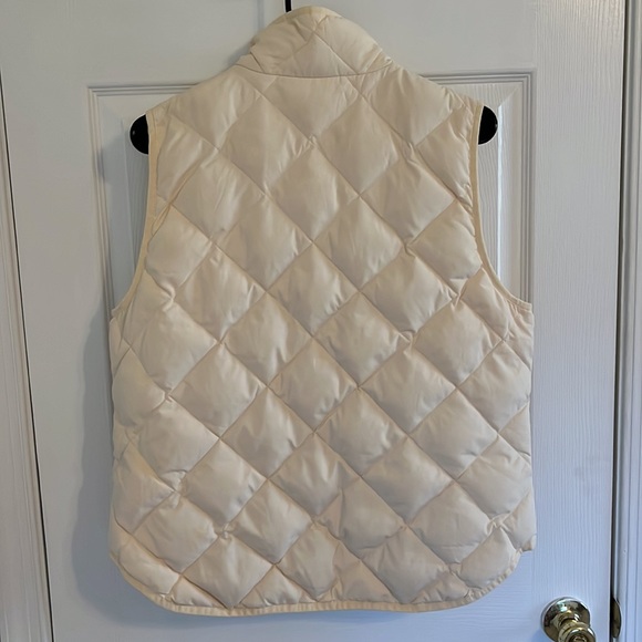 Vest - Picture 3 of 5